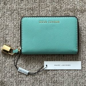 Marc Jacobs bifold wallet